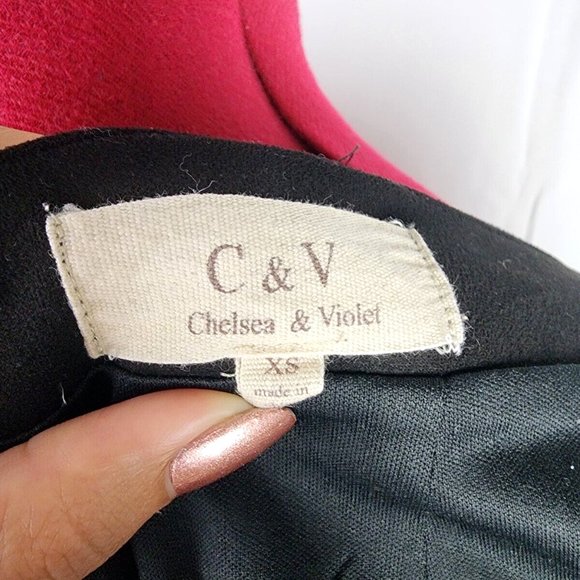 Chelsea & Violet Black Short Skirt with Fringe Accent & back Zipper & Liner - XS - Picture 4 of 5